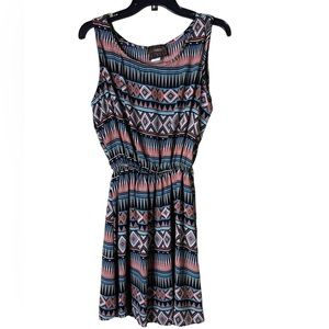 NY Invasion Women’s Aztec Dress Size Medium